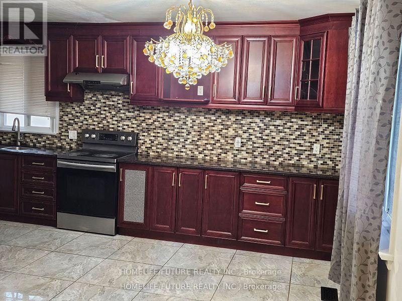 MAIN-5 Sherwood Avenue, Toronto, ON, M1R 1M7 - 4