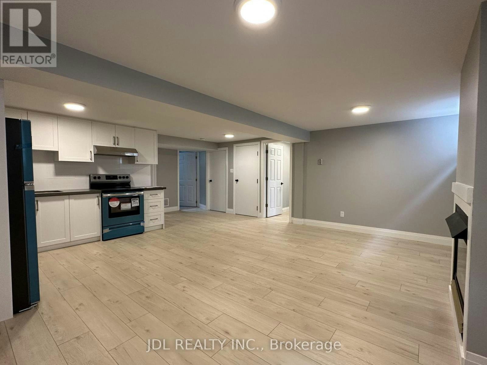 BASEMENT-46 Monique Crescent N, Barrie, ON, L4M 6Y3 - 3