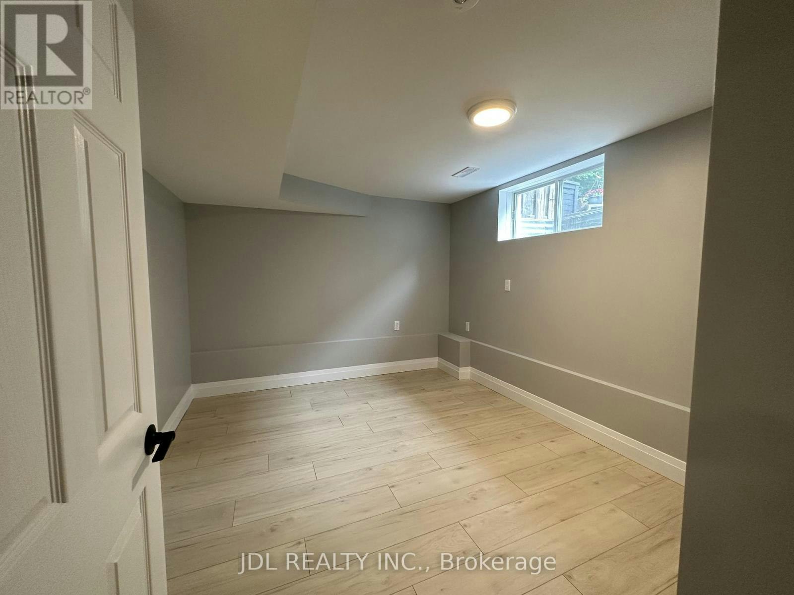 BASEMENT-46 Monique Crescent N, Barrie, ON, L4M 6Y3 - 10