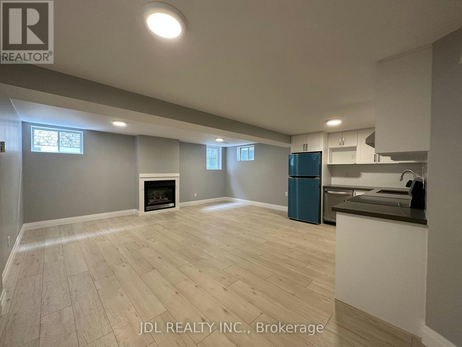 BASEMENT-46 Monique Crescent N, Barrie, ON, L4M 6Y3