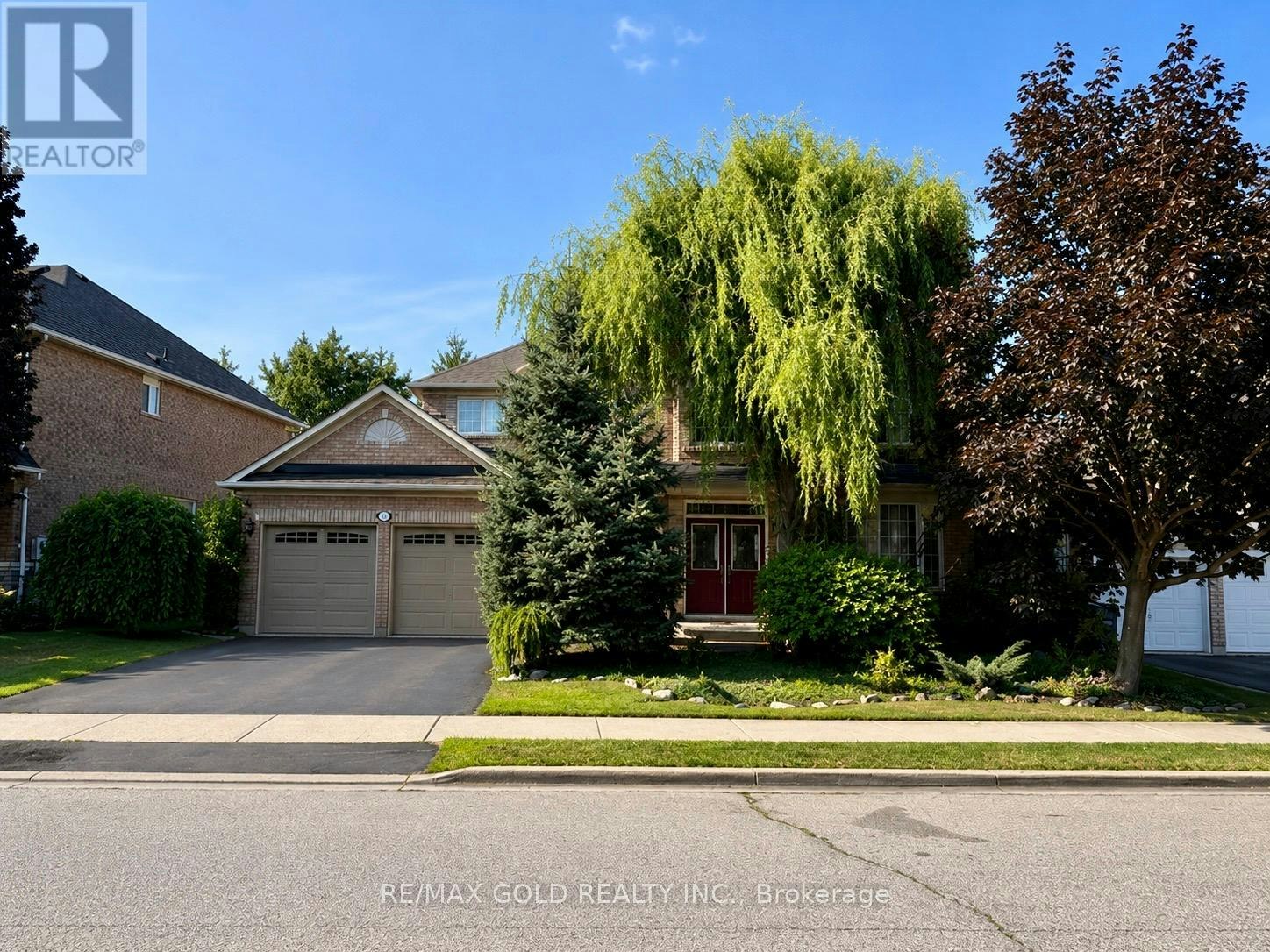 40 Maldives Crescent, Brampton, ON, L6P 1L3