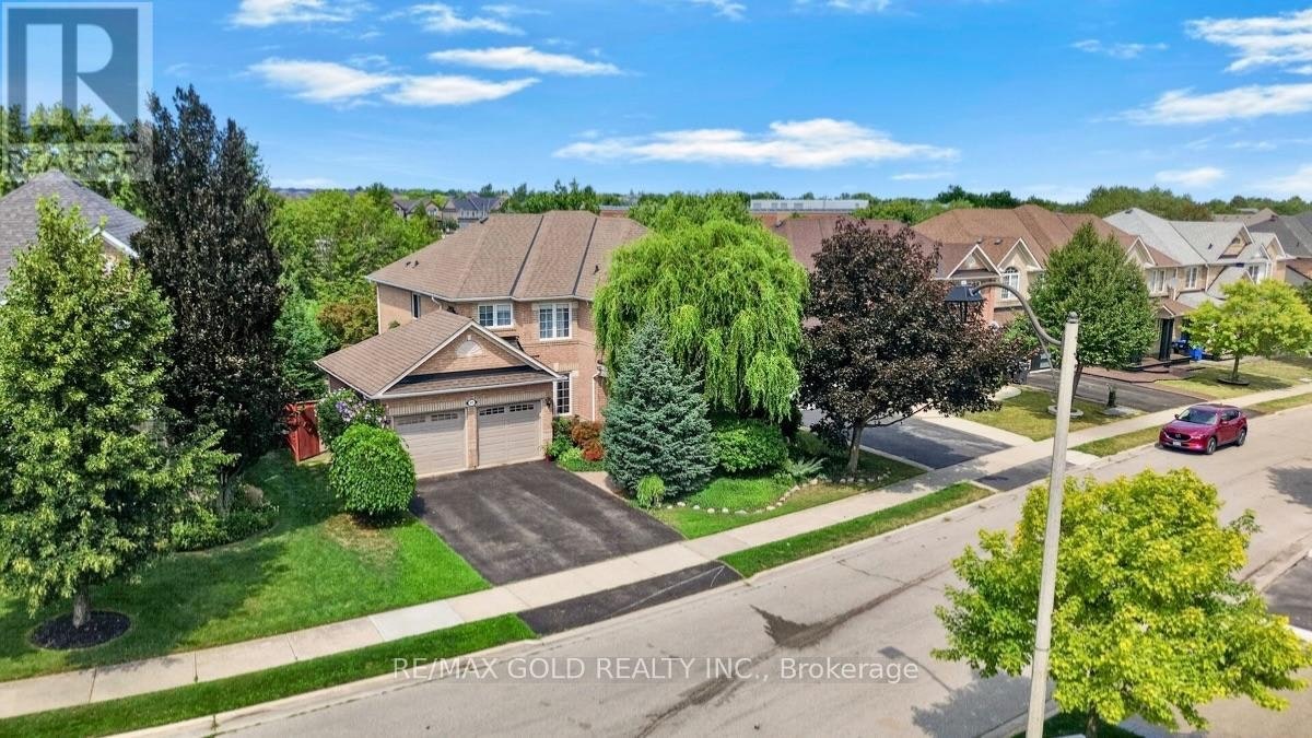 40 Maldives Crescent, Brampton, ON, L6P 1L3