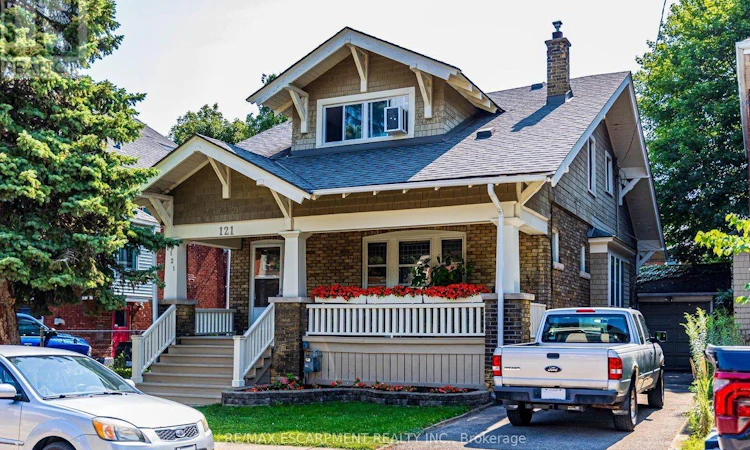 121 Eastbourne Avenue