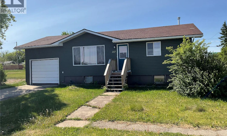 217 3rd Street N