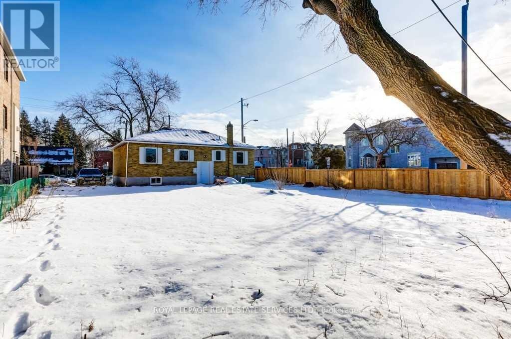 MAIN FLOOR-158 Finch Avenue E, Toronto, ON, M2N 4R9 - 10