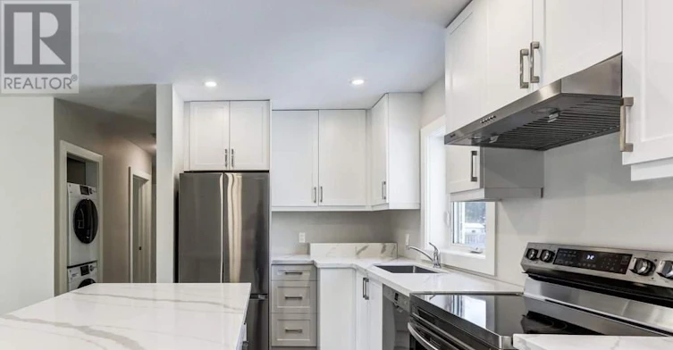 MAIN FLOOR-158 Finch Avenue E, Toronto, ON, M2N 4R9