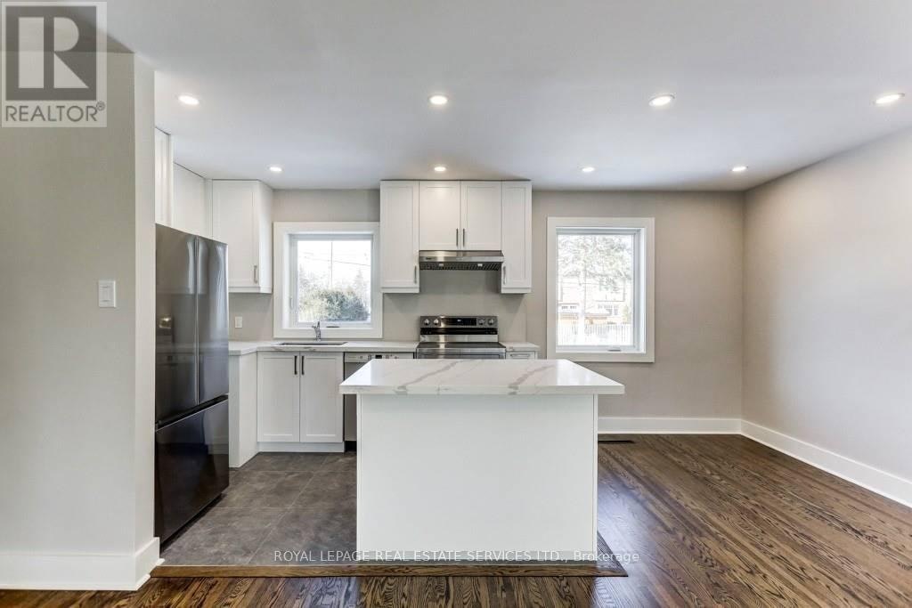 MAIN FLOOR-158 Finch Avenue E, Toronto, ON, M2N 4R9 - 2