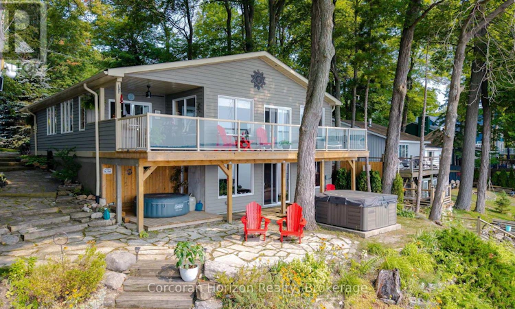 380 Robins Point Road