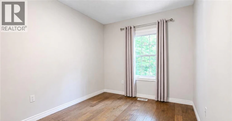 133 St Leger Street, Kitchener, ON, N2H 0B2 - 15