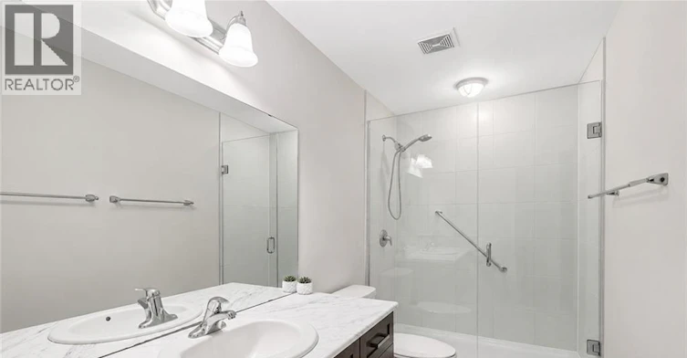 133 St Leger Street, Kitchener, ON, N2H 0B2 - 16
