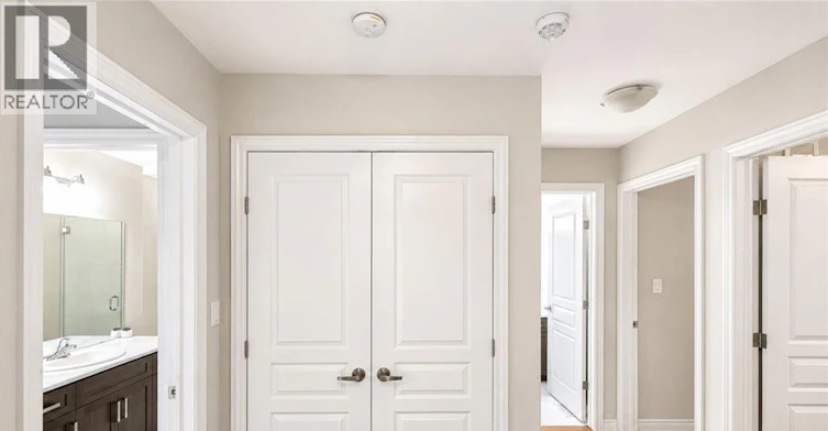 133 St Leger Street, Kitchener, ON, N2H 0B2 - 9