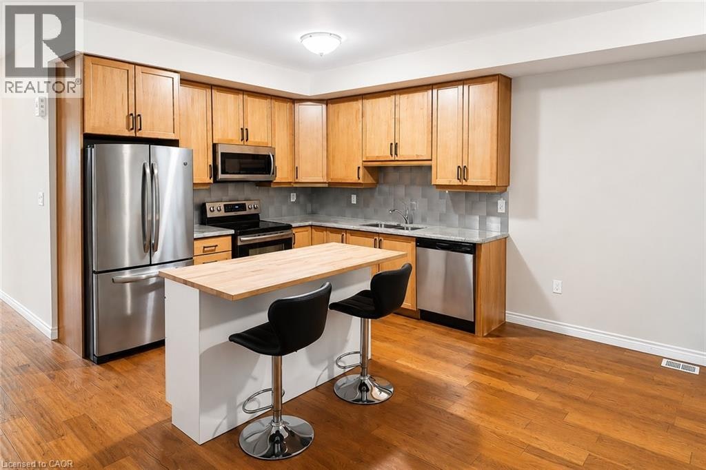 133 St Leger Street, Kitchener, ON, N2H 0B2 - 7