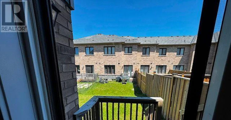 4 Prestwick Street, Hamilton, ON, L8J 0K6 - 25