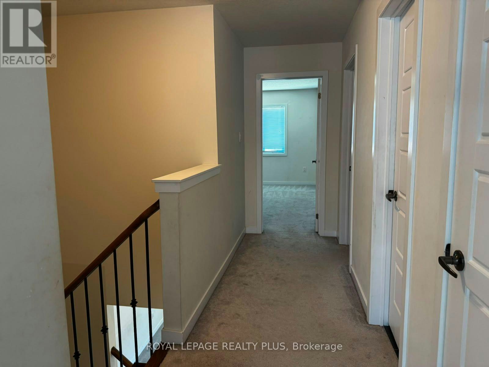 4 Prestwick Street, Hamilton, ON, L8J 0K6 - 12