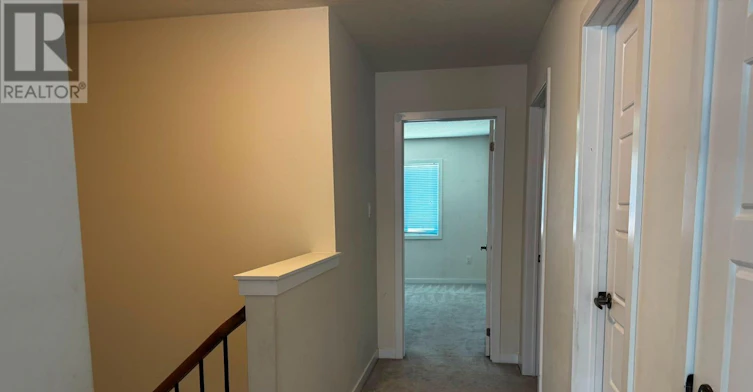4 Prestwick Street, Hamilton, ON, L8J 0K6 - 12