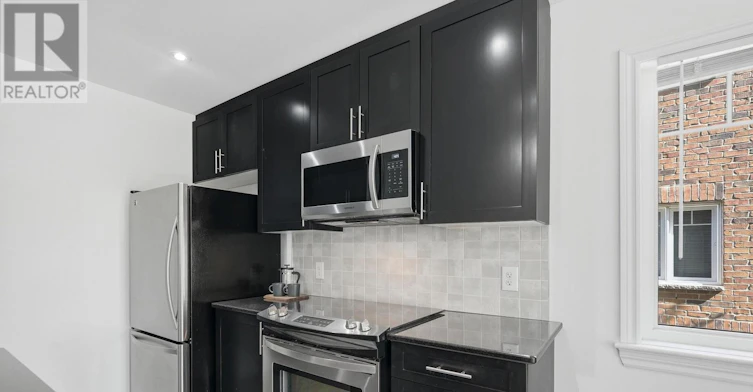 2563 Longfields Drive, Ottawa, ON, K2J 2L7 - 9