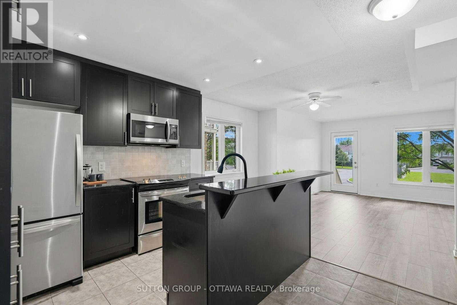 2563 Longfields Drive, Ottawa, ON, K2J 2L7 - 7