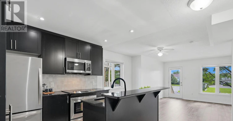 2563 Longfields Drive, Ottawa, ON, K2J 2L7 - 7
