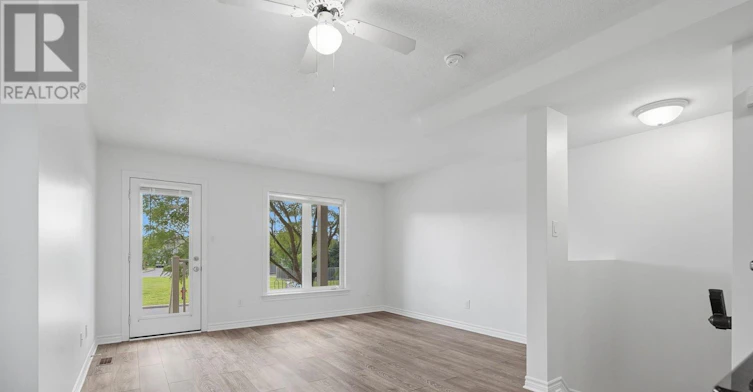 2563 Longfields Drive, Ottawa, ON, K2J 2L7 - 14