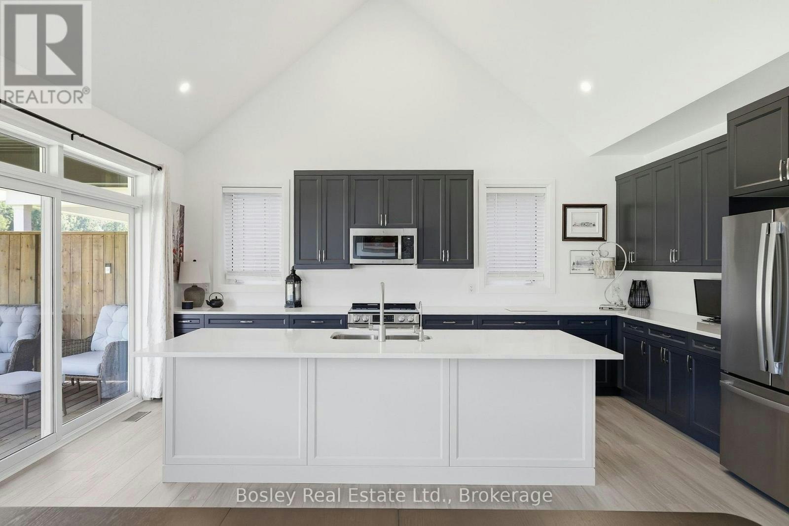 15 Private Mckay Drive, Oro-Medonte, ON, L4M 4Y8 - 16
