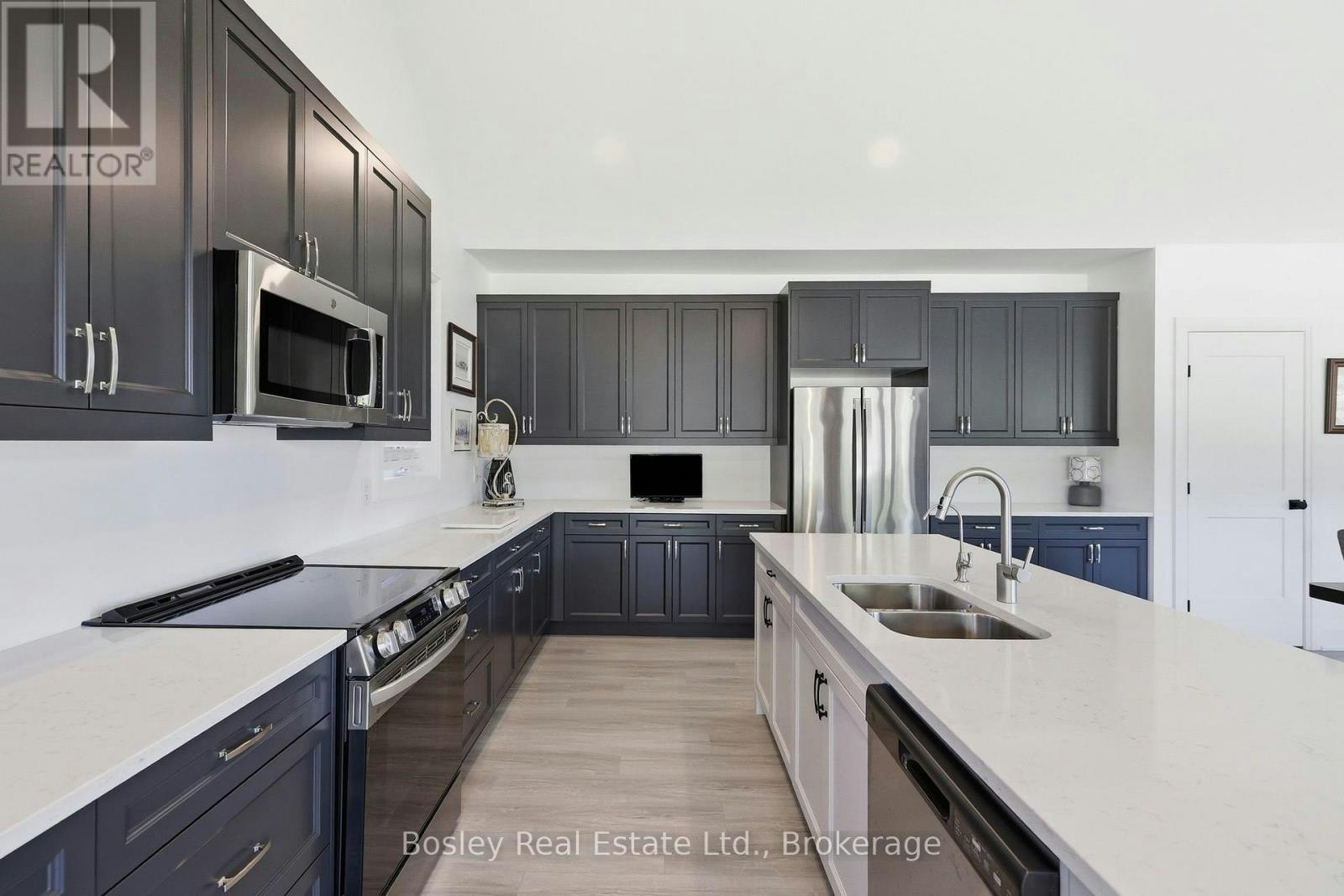 15 Private Mckay Drive, Oro-Medonte, ON, L4M 4Y8 - 19