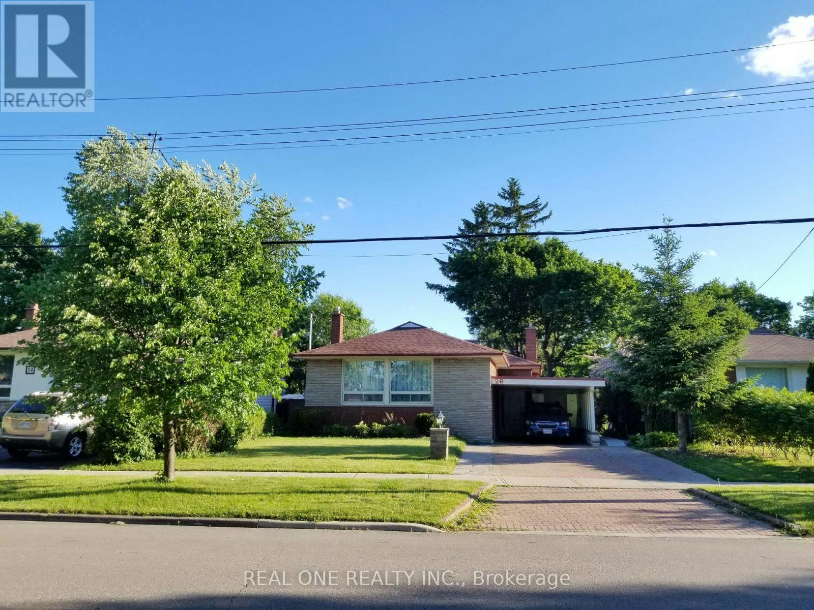 26 Applefield Drive, Toronto, ON, M1P 3X9