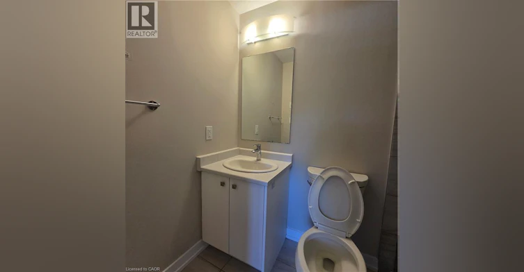 E9-20 Palace Place, Kitchener, ON, N2E 0J3 - 19