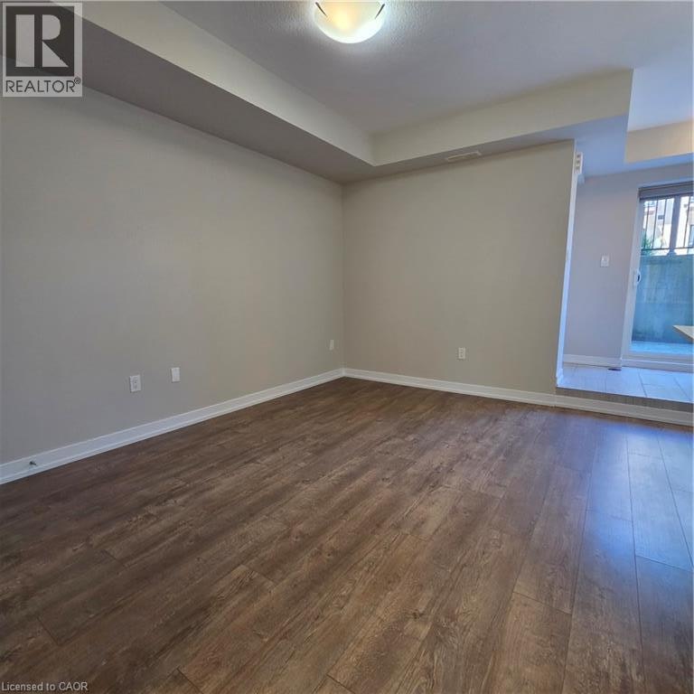 E9-20 Palace Place, Kitchener, ON, N2E 0J3 - 11