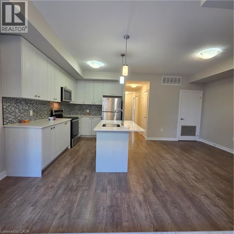 E9-20 Palace Place, Kitchener, ON, N2E 0J3 - 5