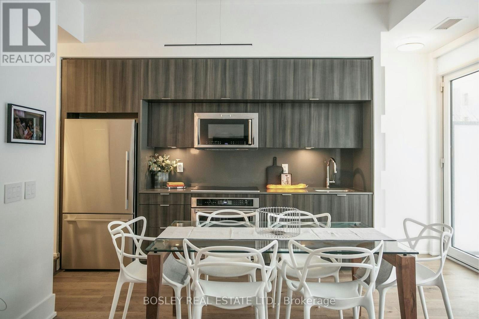 TH112-80 Vanauley Street, Toronto, ON, M5T 0C9 - 4