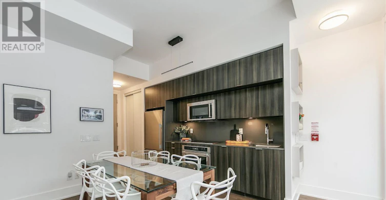 TH112-80 Vanauley Street, Toronto, ON, M5T 0C9 - 5