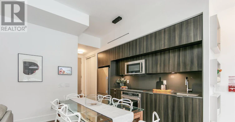 TH112-80 Vanauley Street, Toronto, ON, M5T 0C9 - 6