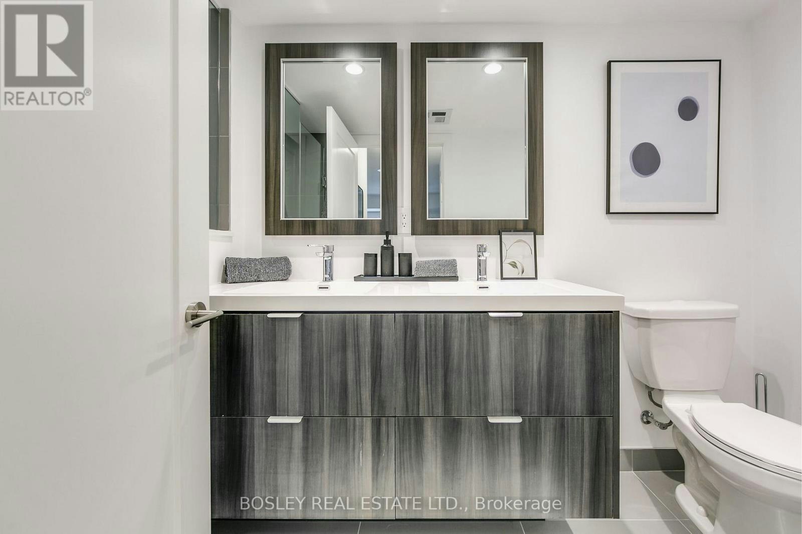 TH112-80 Vanauley Street, Toronto, ON, M5T 0C9 - 30