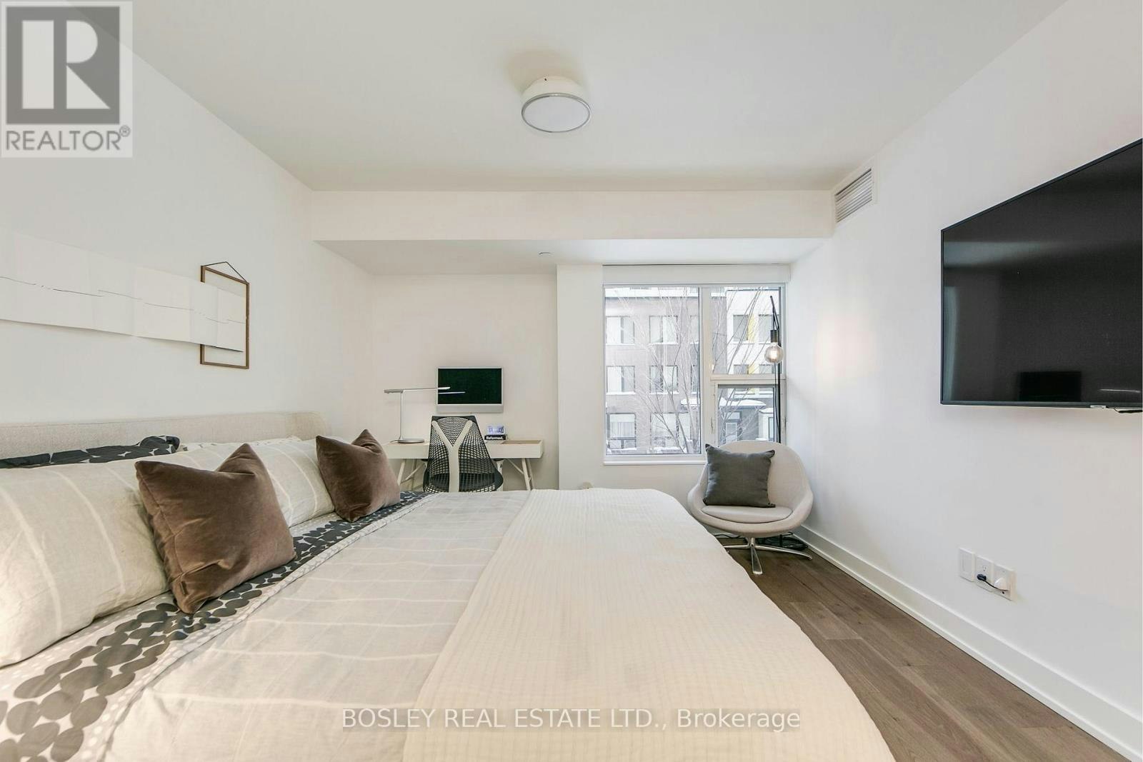 TH112-80 Vanauley Street, Toronto, ON, M5T 0C9 - 25