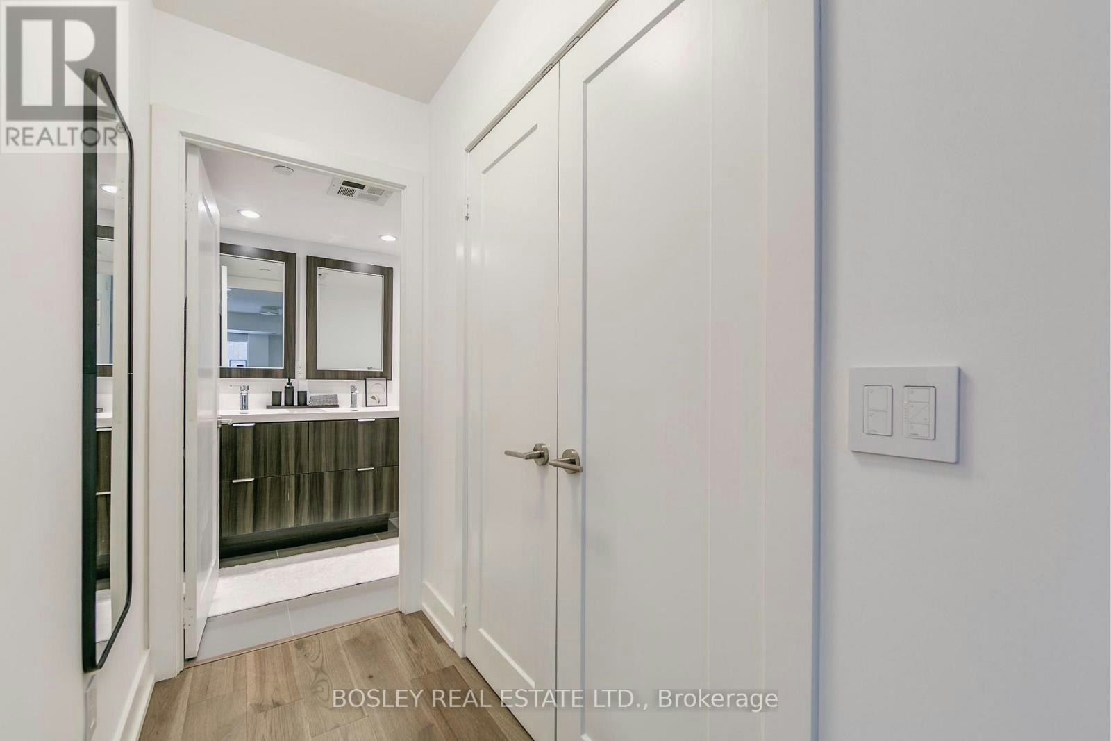 TH112-80 Vanauley Street, Toronto, ON, M5T 0C9 - 27