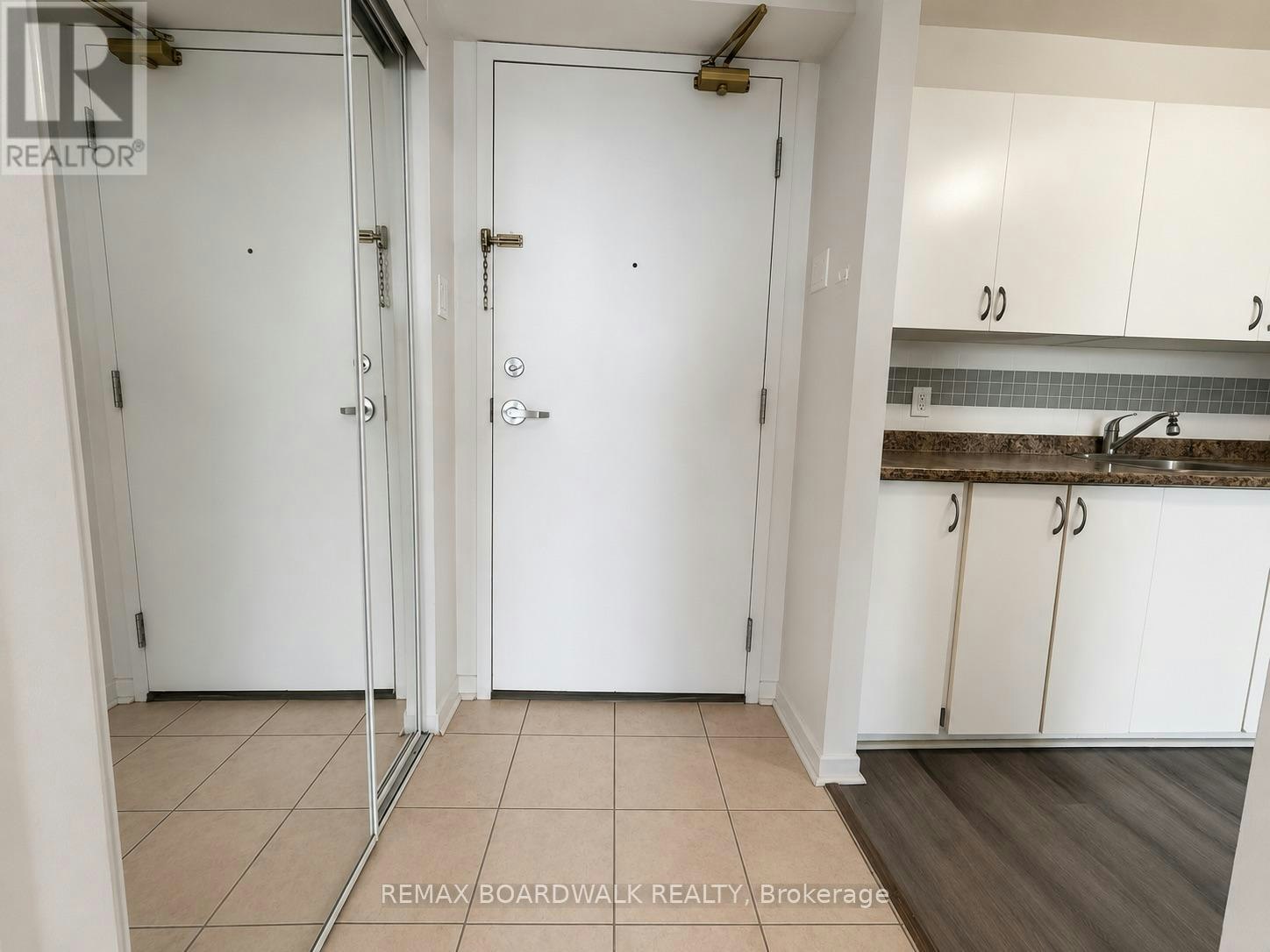 1103-1440 Heron Road, Ottawa, ON, K1V 0X2 - 7