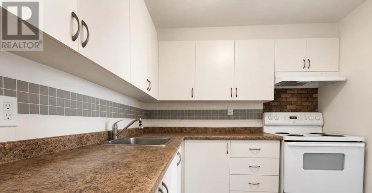 1103-1440 Heron Road, Ottawa, ON, K1V 0X2 - 11