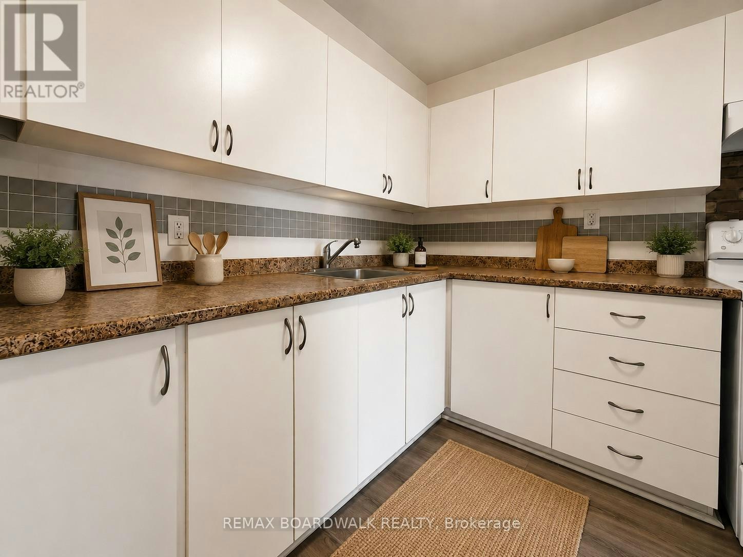 1103-1440 Heron Road, Ottawa, ON, K1V 0X2 - 10