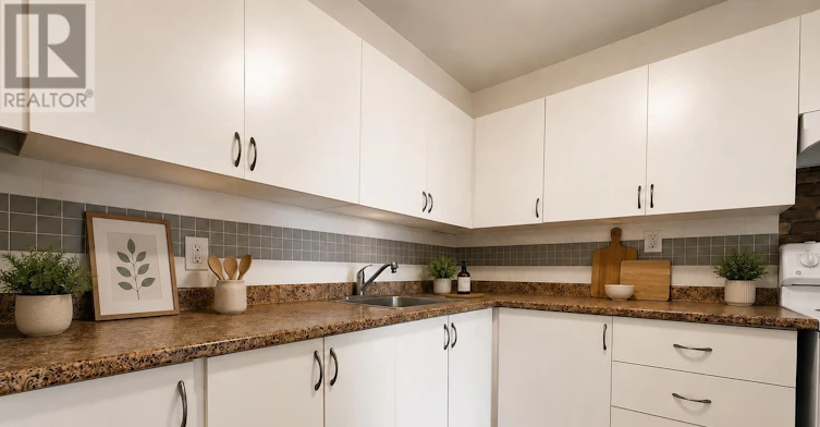 1103-1440 Heron Road, Ottawa, ON, K1V 0X2 - 10