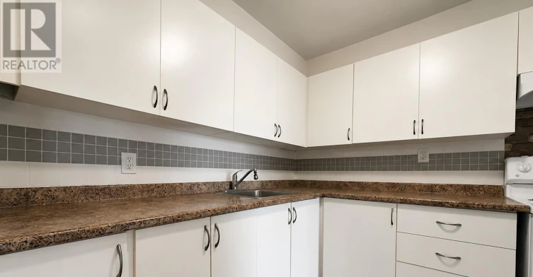 1103-1440 Heron Road, Ottawa, ON, K1V 0X2 - 9