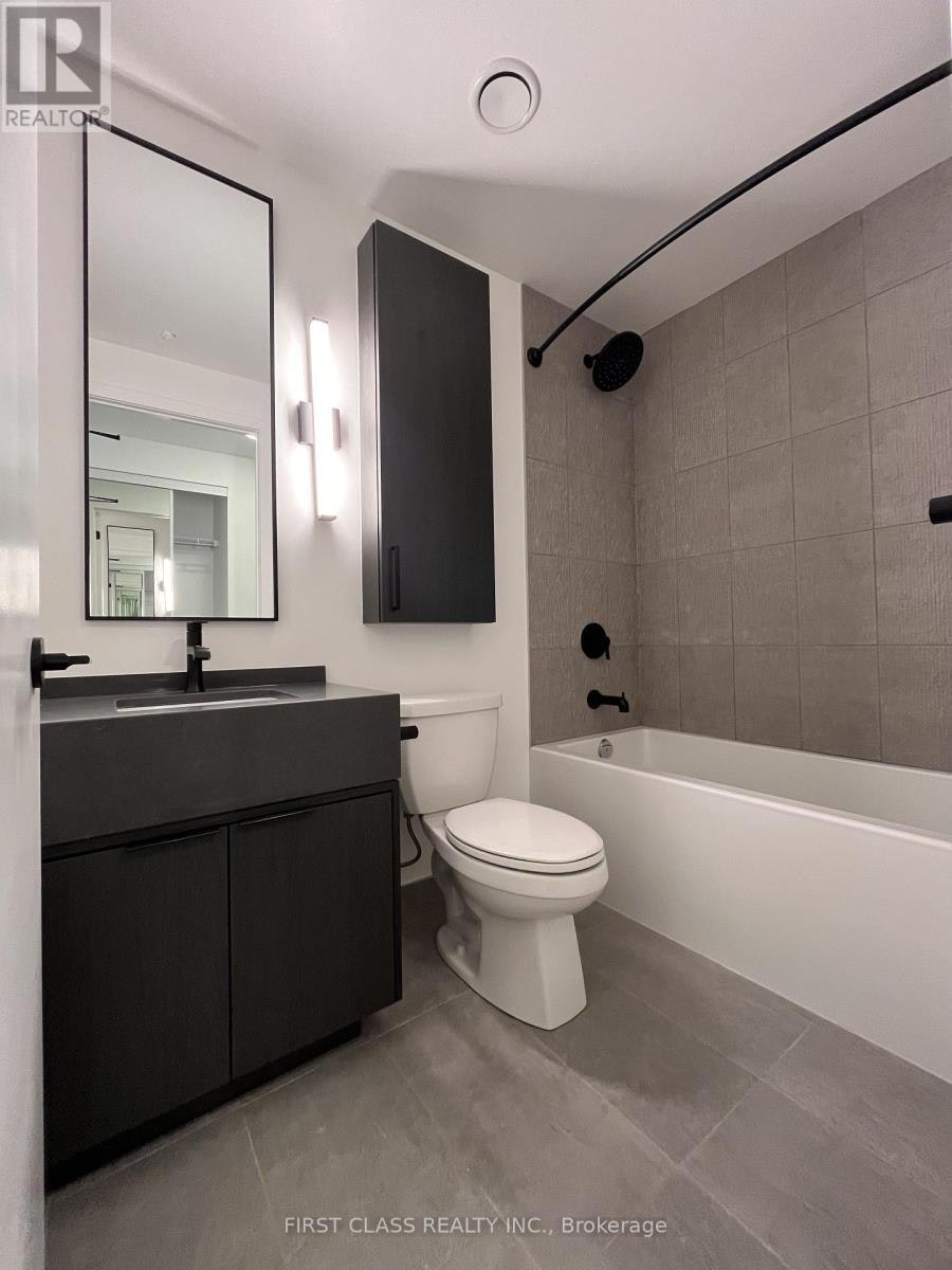 522-91 Montclair Avenue, Toronto, ON, M5P 0B1 - 6