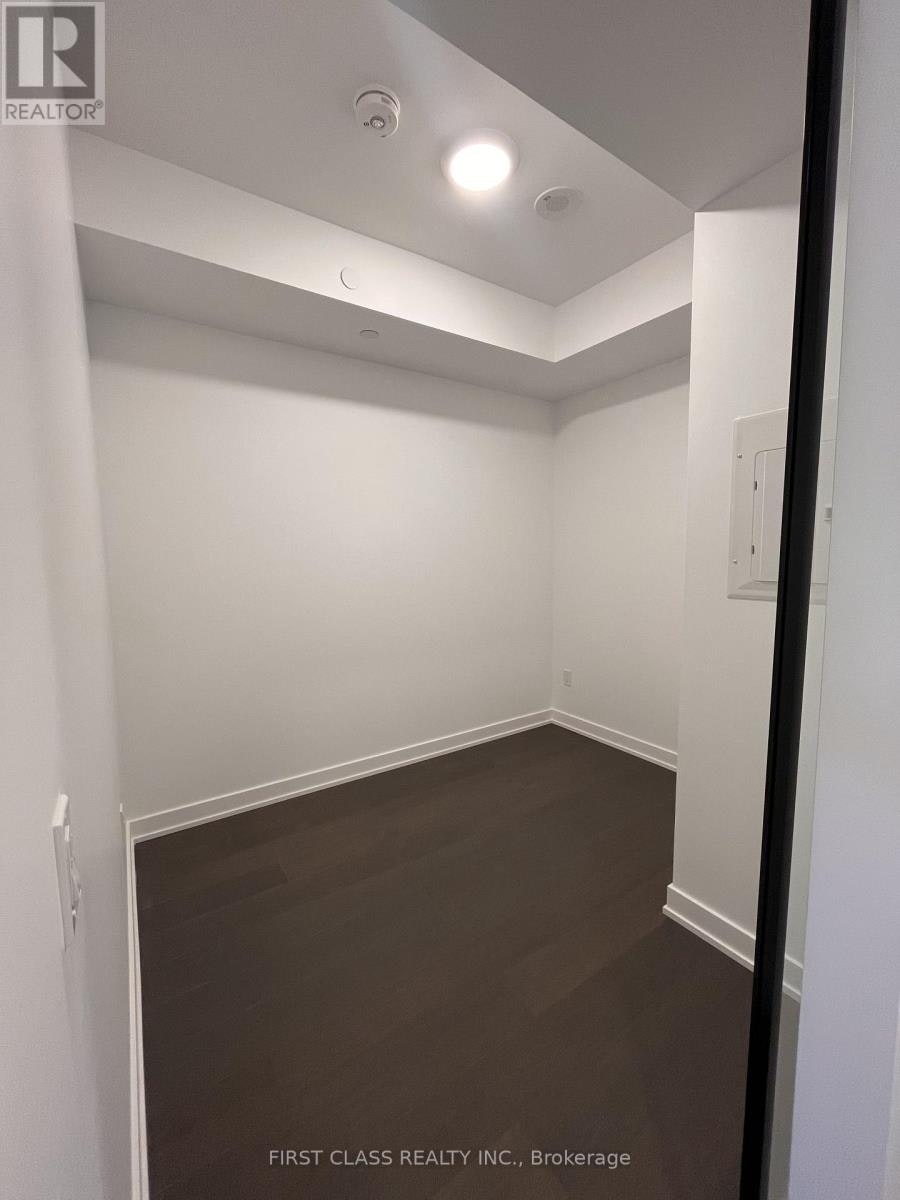 522-91 Montclair Avenue, Toronto, ON, M5P 0B1 - 3