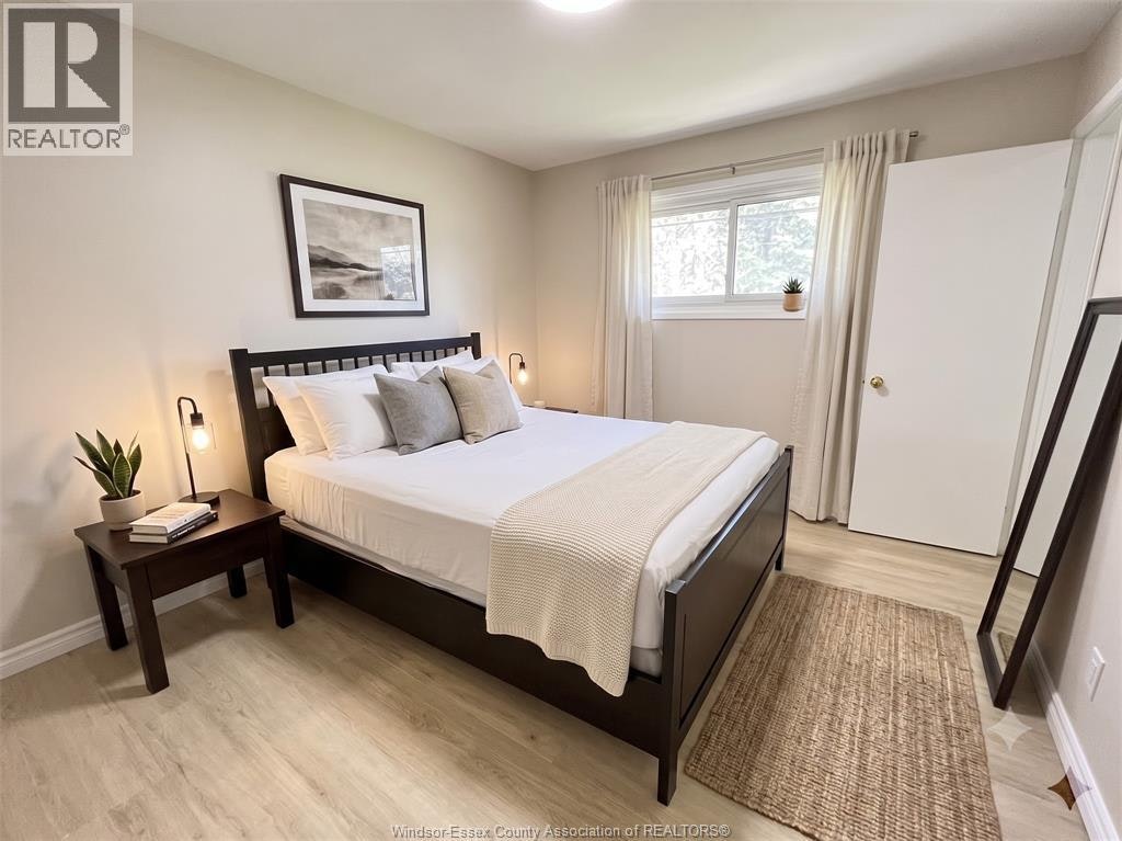 4071 Churchill Upper Drive, Windsor, ON, N9G 2E6 - 8