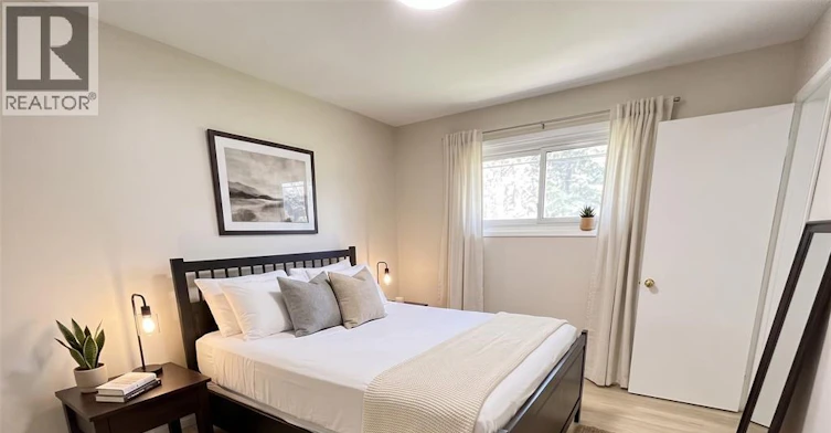 4071 Churchill Upper Drive, Windsor, ON, N9G 2E6 - 8