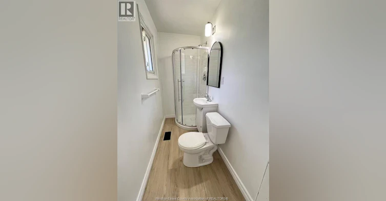 4071 Churchill Upper Drive, Windsor, ON, N9G 2E6 - 9