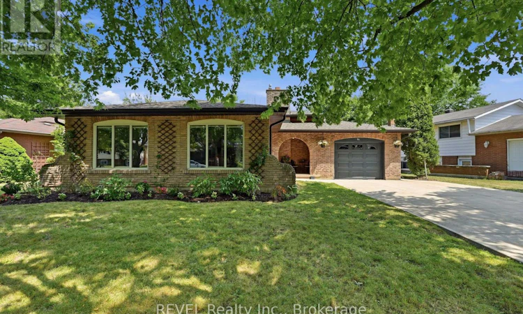 96 Wellbrook Boulevard