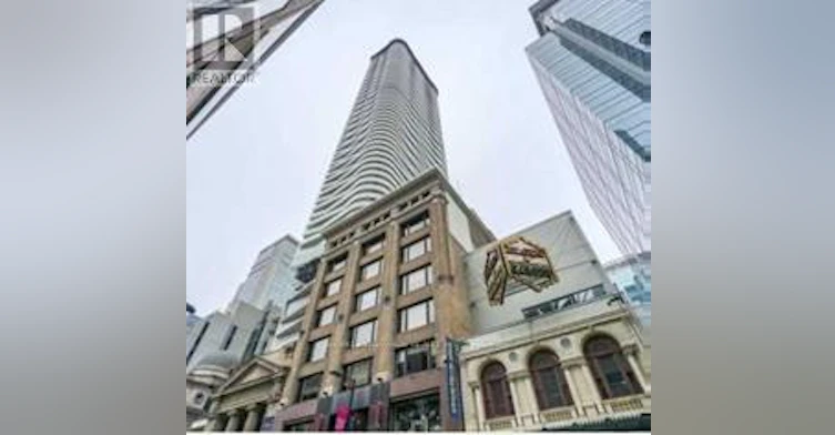 5014-197 Yonge Street, Toronto, ON, M5B 1M4