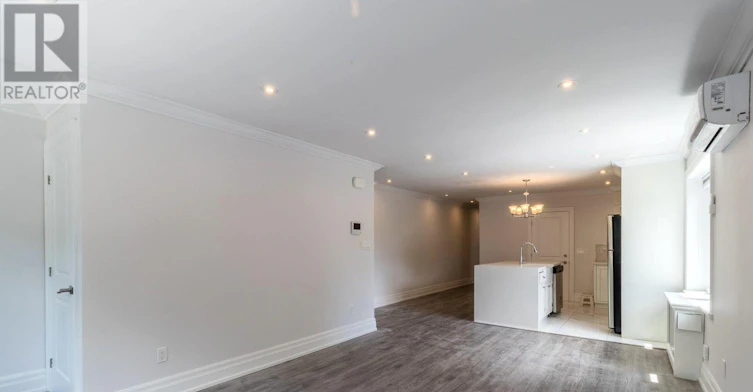 301 UPPER-301 Cleveland Street, Toronto, ON, M4S 2W7 - 3