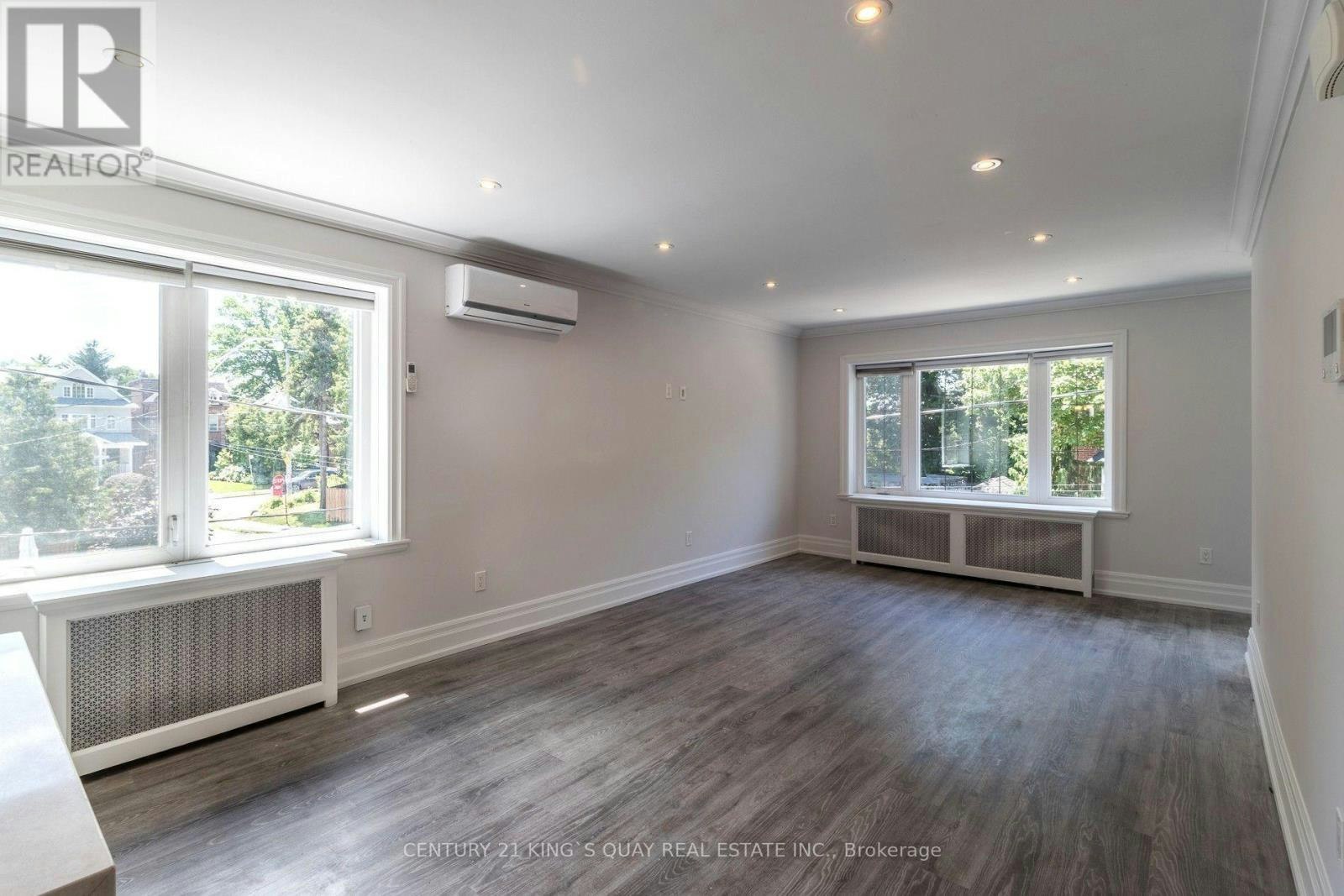 301 UPPER-301 Cleveland Street, Toronto, ON, M4S 2W7 - 4
