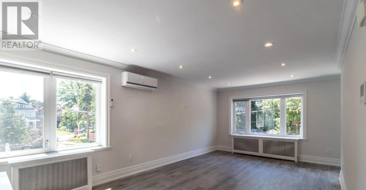 301 UPPER-301 Cleveland Street, Toronto, ON, M4S 2W7 - 4
